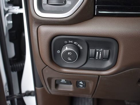 New 2026 RAM 1500 Laramie AWD/4WD image 27