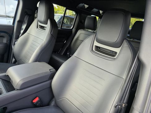 New 2026 Land Rover Defender 110 image 10