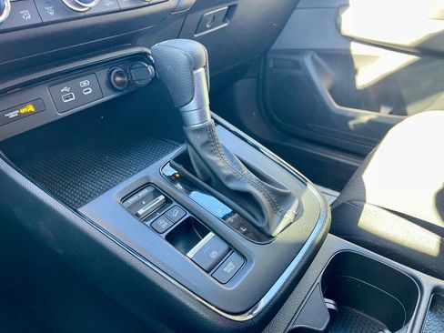 Used 2024 Honda CR-V EX image 15