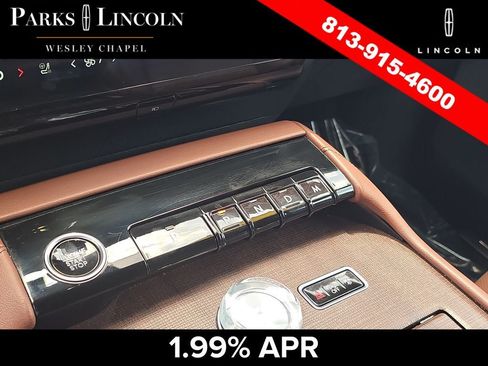 Certified 2025 Lincoln Navigator Reserve AWD/4WD image 26