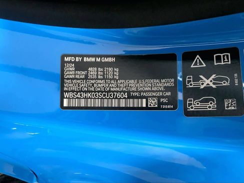 Used 2025 BMW M4 CS image 32