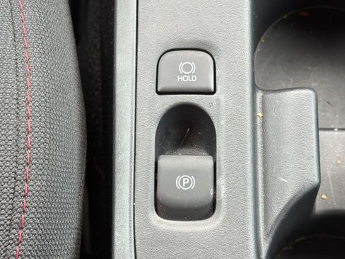 Used 2026 Toyota Corolla SE FWD image 9