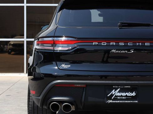 Used 2025 Porsche Macan S AWD/4WD image 47