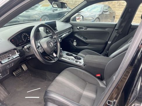 Used 2023 Honda Civic Sport image 6