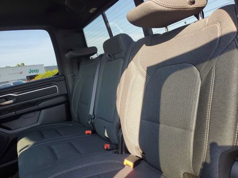 Used 2020 RAM 1500 Big Horn AWD/4WD image 30