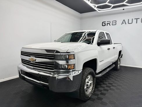 Used 2018 Chevrolet Silverado 2500 W/T w/ WT Fleet Convenience Package image 3