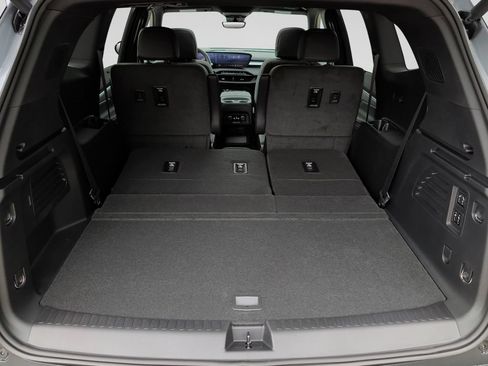 New 2026 Buick Enclave Preferred w/ Power Package AWD/4WD image 43