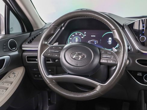 Used 2022 Hyundai Sonata Limited FWD image 12
