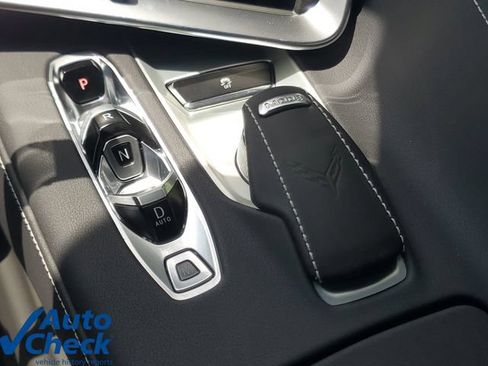 Used 2025 Chevrolet Corvette Z06 RWD image 23
