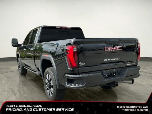 Used 2024 GMC Sierra 2500 Denali w/ Denali Reserve Package AWD/4WD image 5