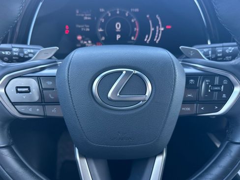 Used 2023 Lexus RX 350 Premium image 19