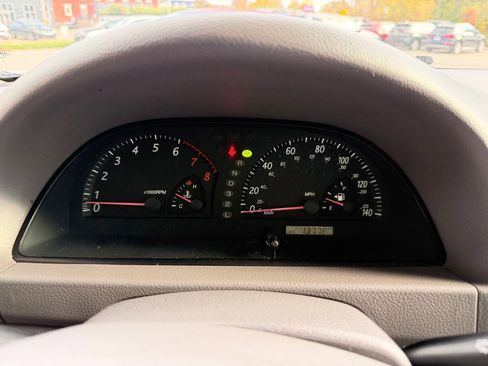 Used 2004 Toyota Camry LE image 21