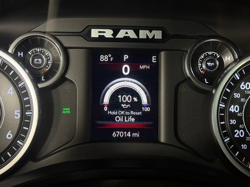 Used 2021 RAM 1500 Big Horn AWD/4WD image 15