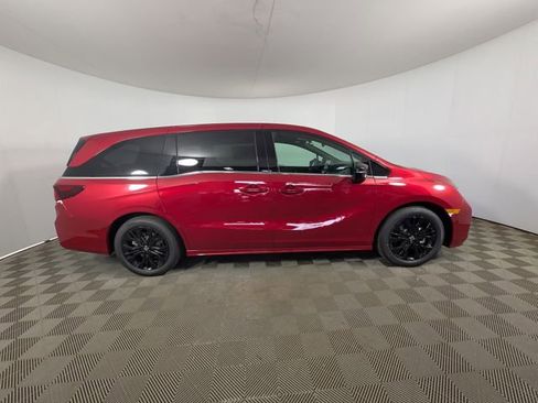 New 2026 Honda Odyssey Sport-L image 2