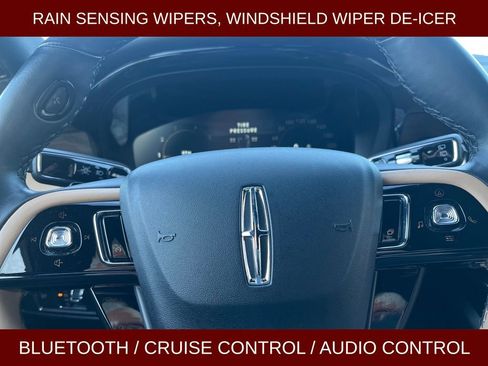 Certified 2022 Lincoln Corsair Reserve w/ Equipment Group 201A image 17