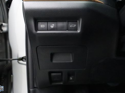 Used 2024 Toyota Grand Highlander AWD image 15
