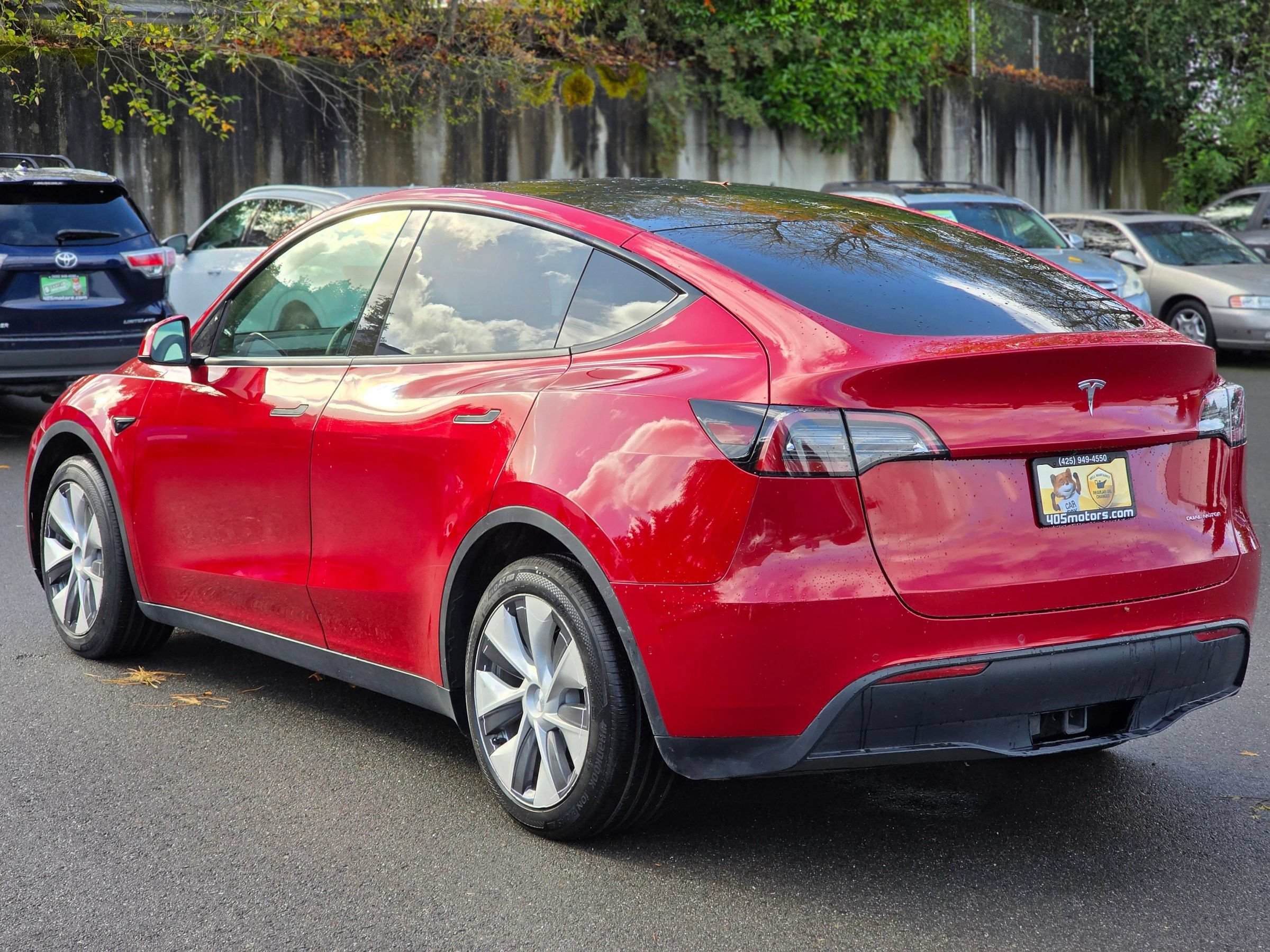 Used 2021 Tesla Model Y Long Range AWD/4WD image 6
