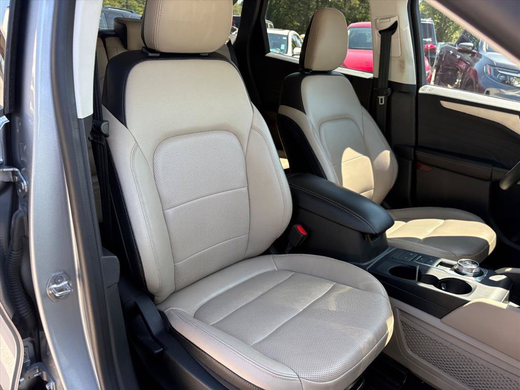Used 2022 Ford Escape SEL AWD/4WD image 18