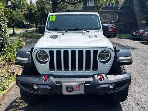 Used 2018 Jeep Wrangler Unlimited Rubicon AWD/4WD image 7