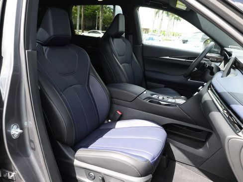 Certified 2026 INFINITI QX60 Sport w/ Dark Cargo Package AWD/4WD image 23