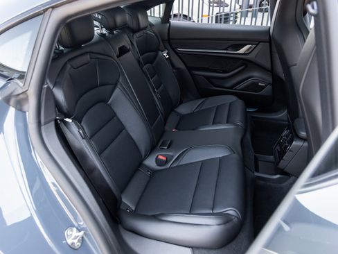 New 2026 Porsche Taycan image 38