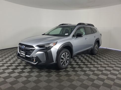 New 2025 Subaru Outback Premium image 8