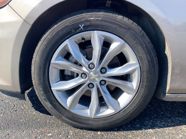 Certified 2023 Chevrolet Malibu LT FWD image 22