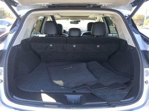 Used 2022 Nissan Murano SL w/ SL Moonroof Package image 12