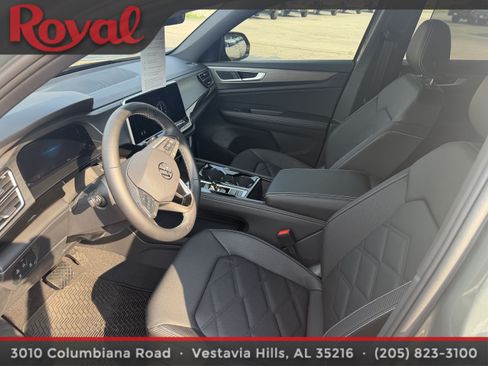 Certified 2026 Volkswagen Atlas Cross Sport SE w/ Panoramic Sunroof Package FWD image 8