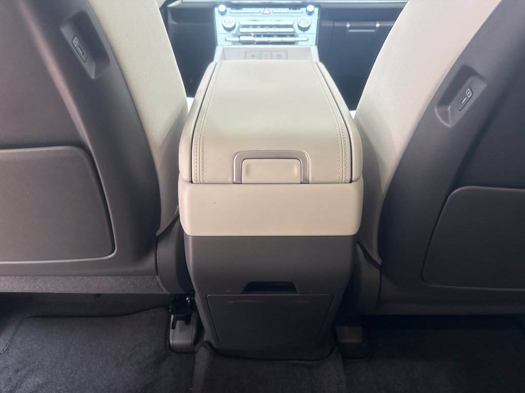 New 2027 Hyundai Santa Fe SE FWD image 18