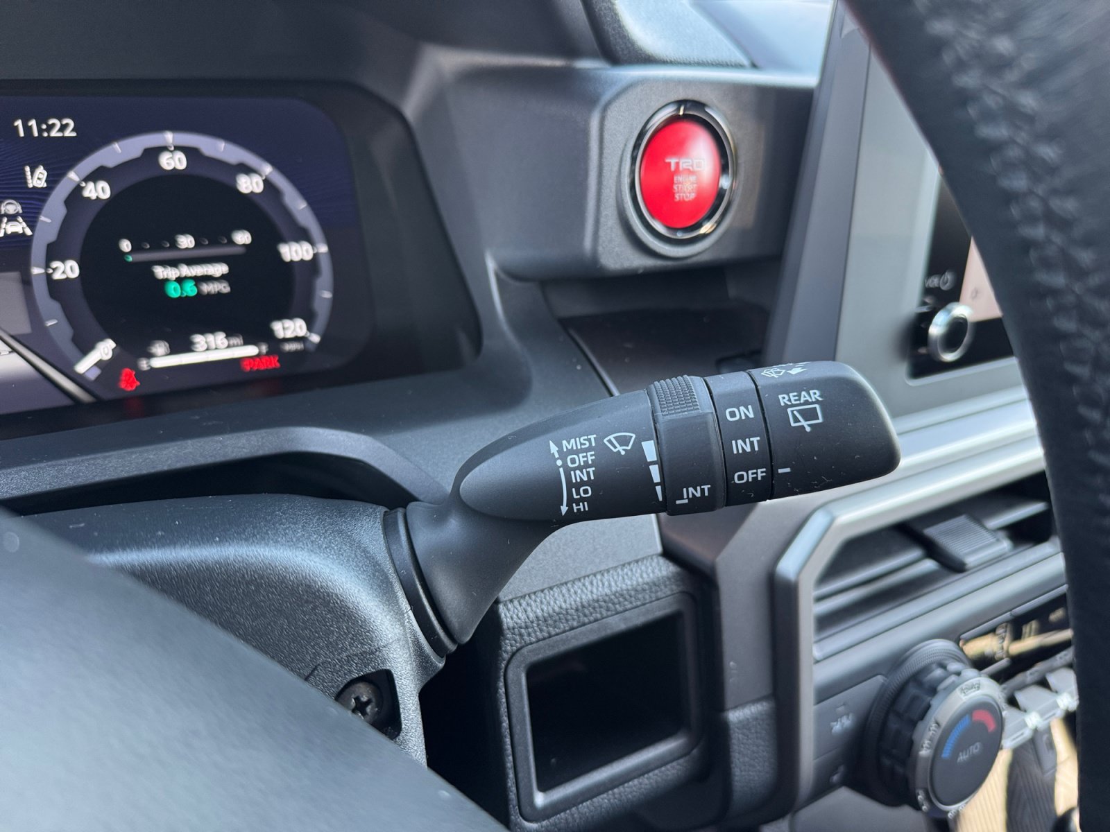 Used 2025 Toyota 4Runner TRD Sport AWD/4WD image 19
