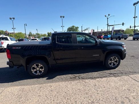 Used 2020 Chevrolet Colorado Z71 AWD/4WD image 8