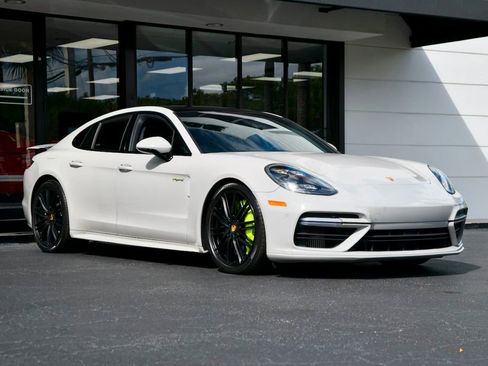 Used 2018 Porsche Panamera Turbo S image 4