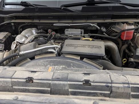 Used 2022 Chevrolet Silverado 3500 High Country AWD/4WD image 43