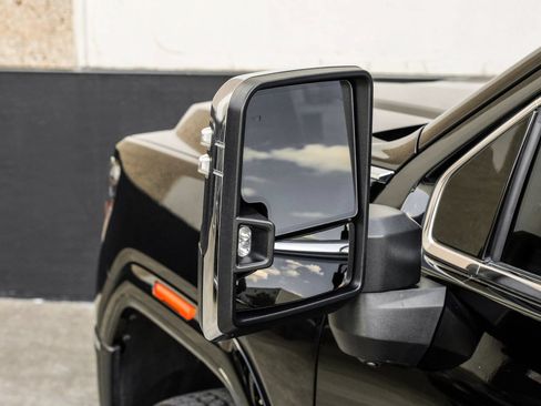 Used 2025 GMC Sierra 2500 Denali w/ Denali Reserve Package AWD/4WD image 51