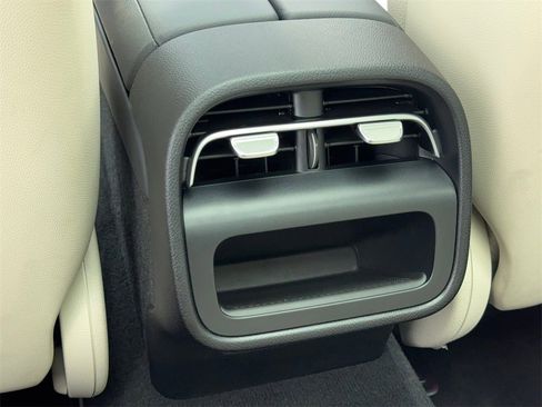 Used 2025 Mercedes-Benz E 350 Sedan w/ Winter Package image 46