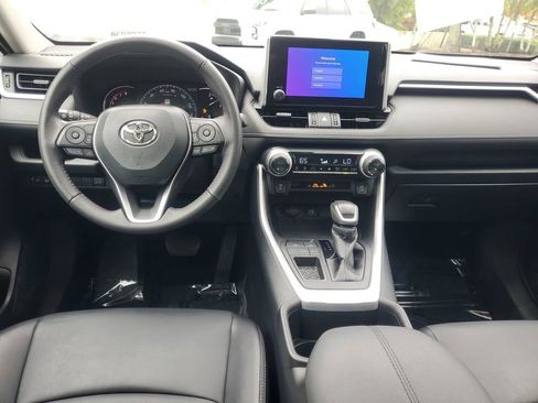 Certified 2023 Toyota RAV4 XLE Premium image 10