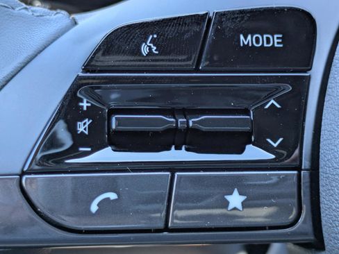 New 2026 Hyundai Elantra Sport FWD image 25