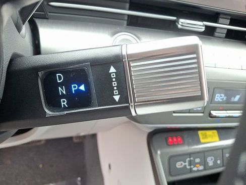 New 2026 Hyundai Kona SEL Premium image 6