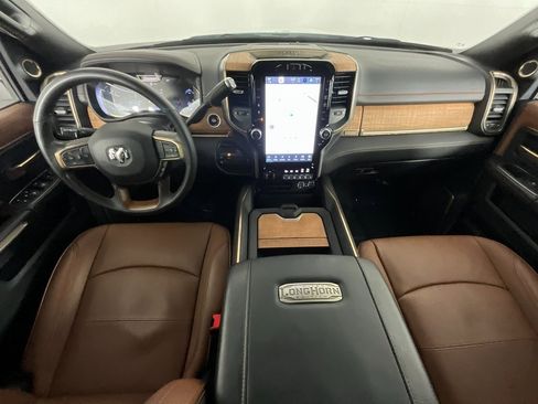 Used 2024 RAM 3500 Limited w/ Towing Technology Group image 10