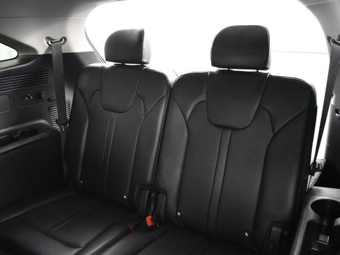 Used 2021 Kia Sorento S image 24