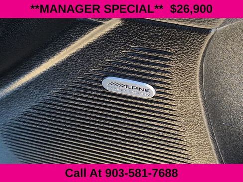 Used 2023 Dodge Challenger SXT image 15