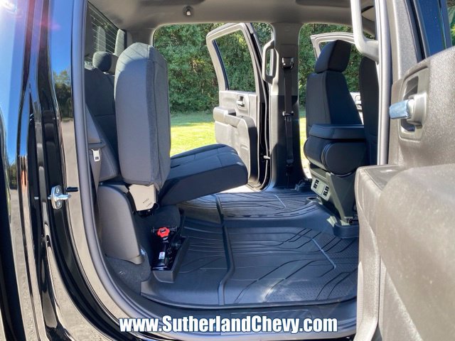New 2026 Chevrolet Silverado 2500 Custom w/ Custom Value Package AWD/4WD image 45