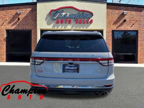 Used 2020 Lincoln Aviator Reserve w/ Equipment Group 202A AWD/4WD image 5