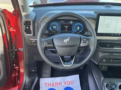 Certified 2025 Ford Bronco Sport Big Bend w/ Convenience Package image 9