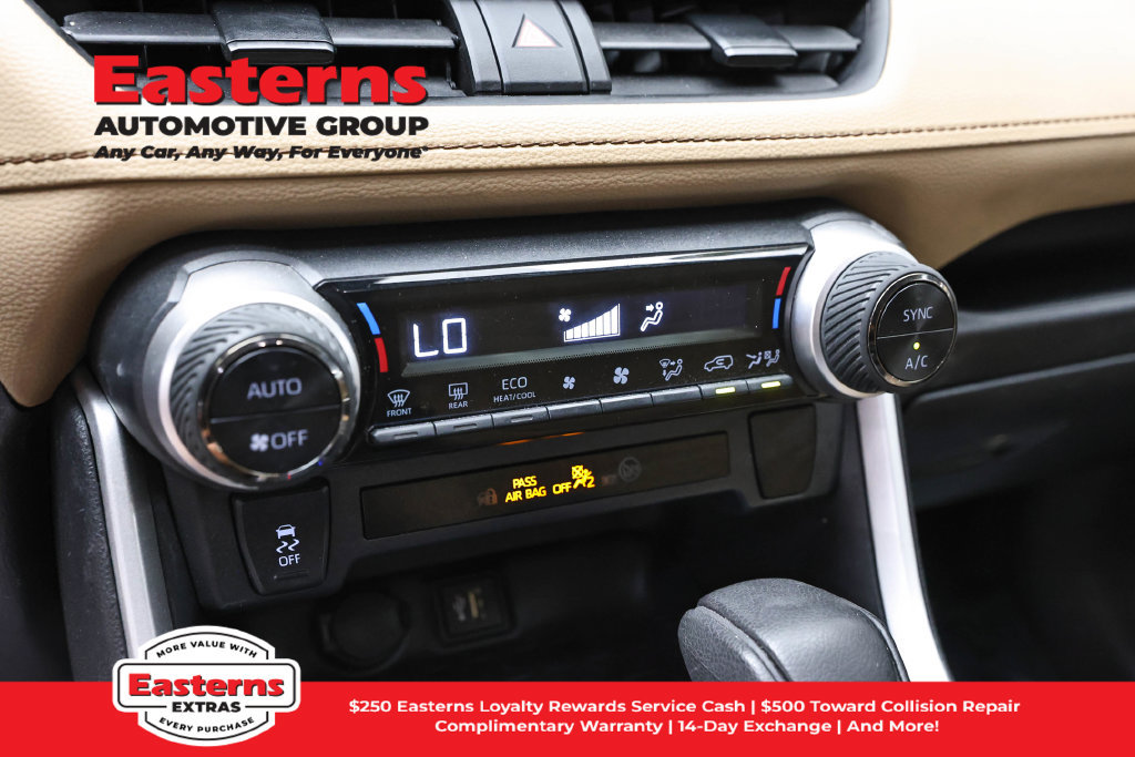 Used 2023 Toyota RAV4 LE AWD/4WD image 20