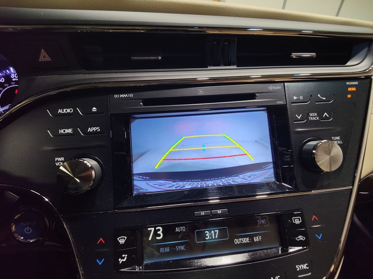 Used 2015 Toyota Avalon Limited FWD image 37