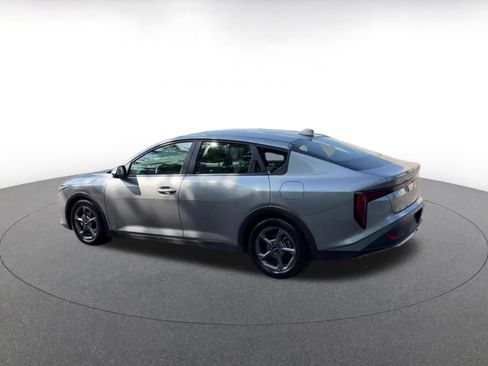 Used 2025 Kia K4 FWD image 10