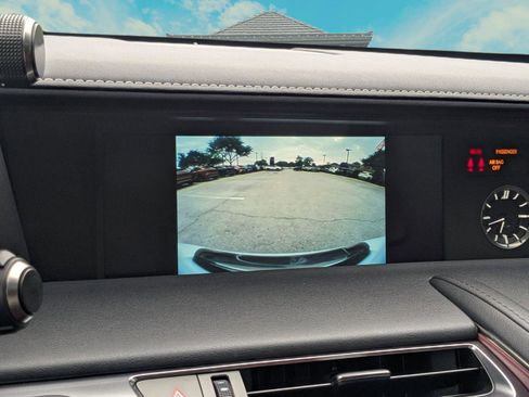 Used 2018 Lexus LC 500 Coupe w/ Touring Package image 15