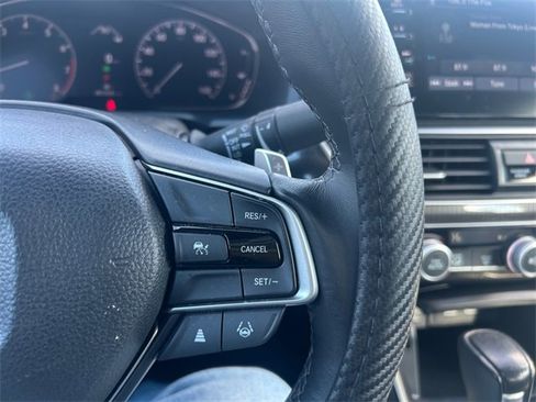 Used 2022 Honda Accord Sport image 16